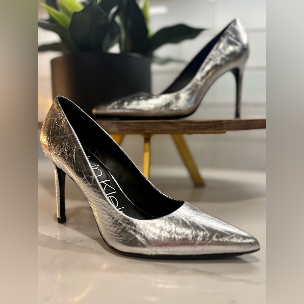 Calvin Klein Metallic Silver Heels - Sz 7